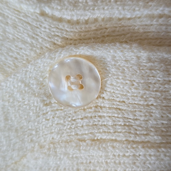 Carroll Reed Knitted Cardigan - Picture 4 of 4